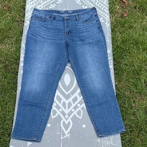 Old Navy Women's Straight Leg Blue Jeans